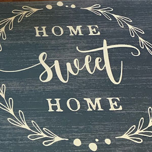 Meet your Posher, Lorraine